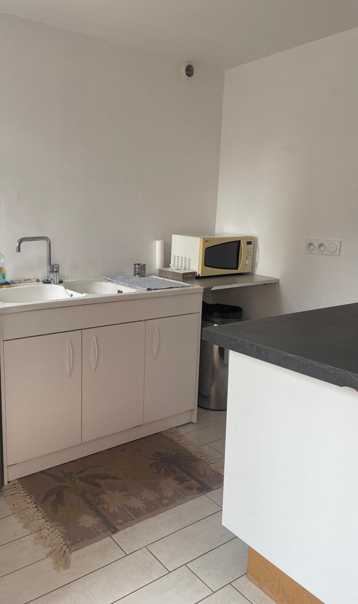 Petit Studio Aux Portes Du Beaujolais Saint-Germain-Nuelles エクステリア 写真
